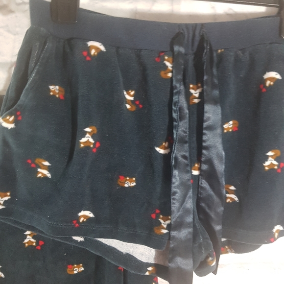 Ms. Maggie 2 Piece Velour Fox Print Pj/Pajama Short Set - Picture 5 of 11